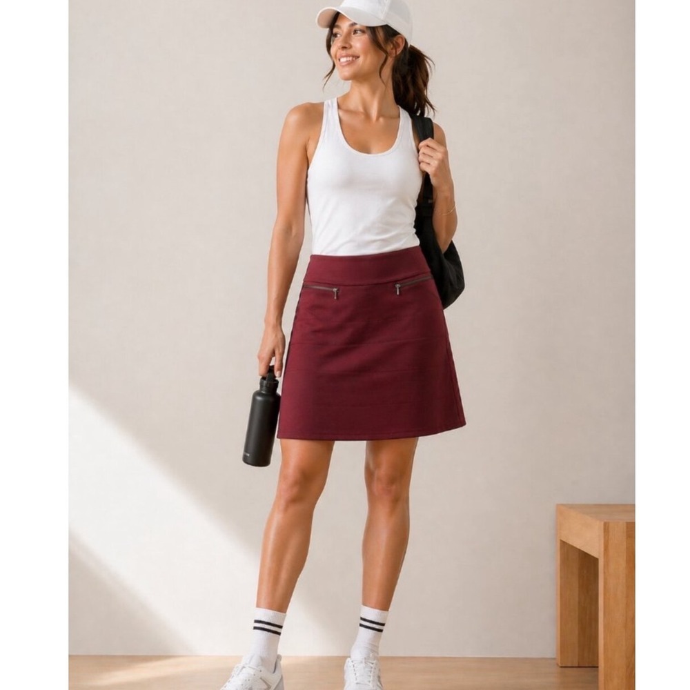 Athleta Womens Burgundy Zip Pocket Active Skirt Size Medium Berry Knit Skirt